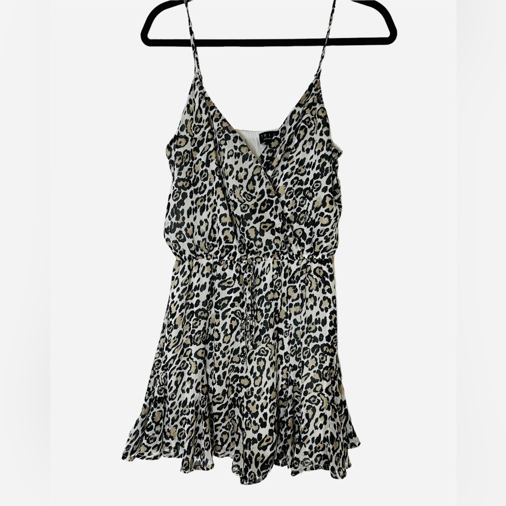 Animal print spaghetti strap / Short Romper - Size Medium